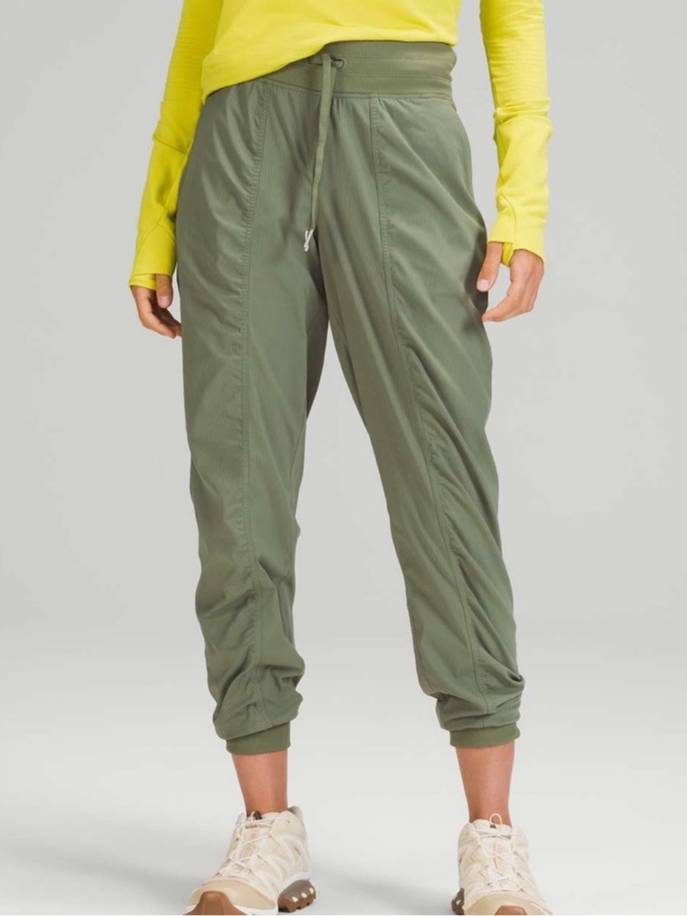 Lululemon Dance Studio Jogger in Green Twill Women’s 10